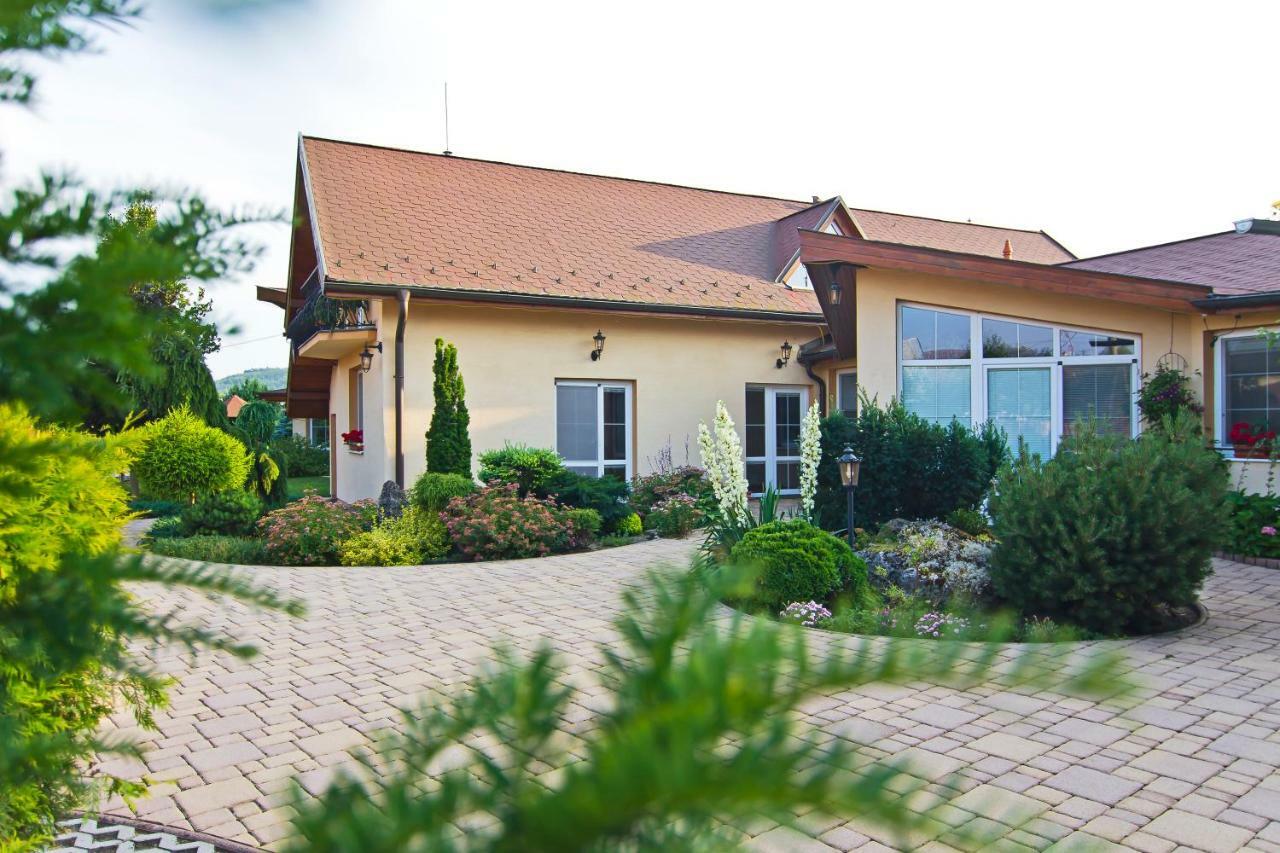 Vila Valca Exterior photo